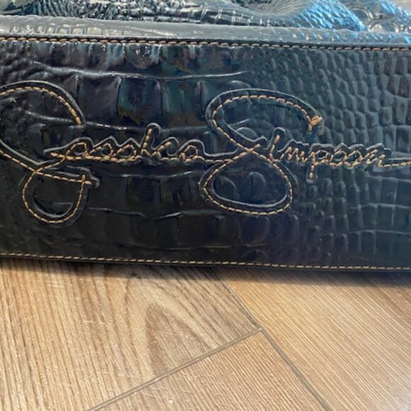 Large JESSICA SIMPSON Satchel PURSE * SHINY BLACK PATENT LEATHER embossed CROC - Picture 2 of 14